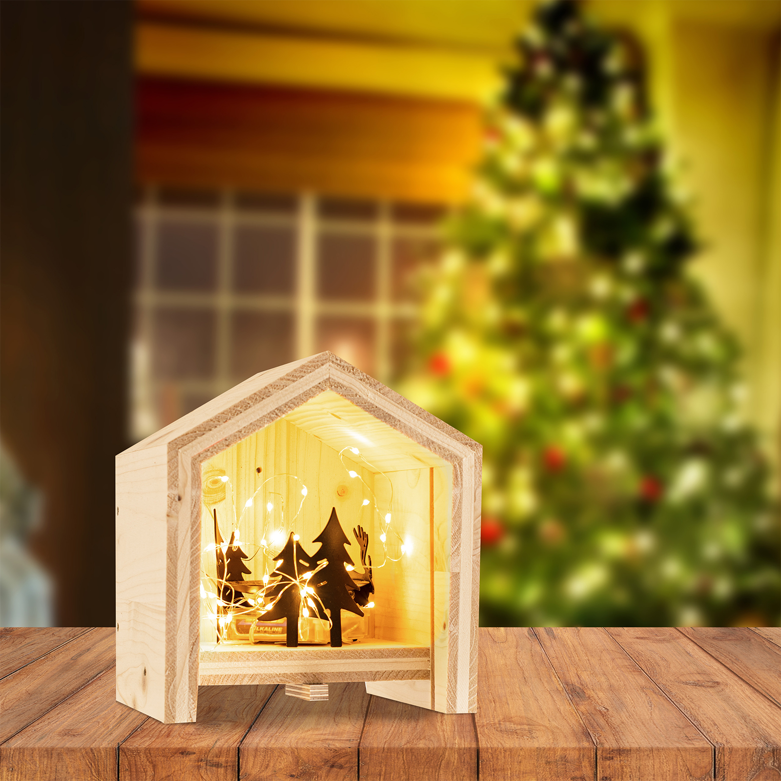 Dekorieren Sie das Haus winter- oder weihnachtlich. Mit der Dekoblende ist es vor Wind und Wetter geschützt. 
