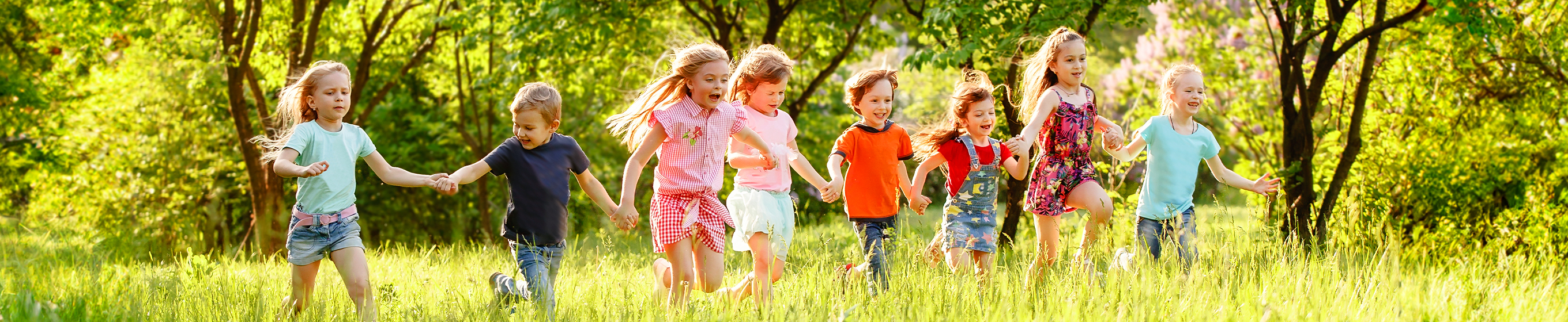 Kinder in der Natur